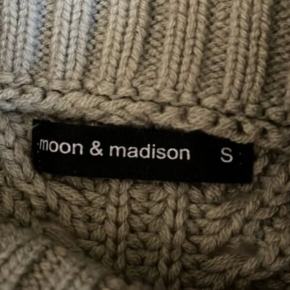 Moon and Madison , sage green sweater, size small - Picture 4 of 6